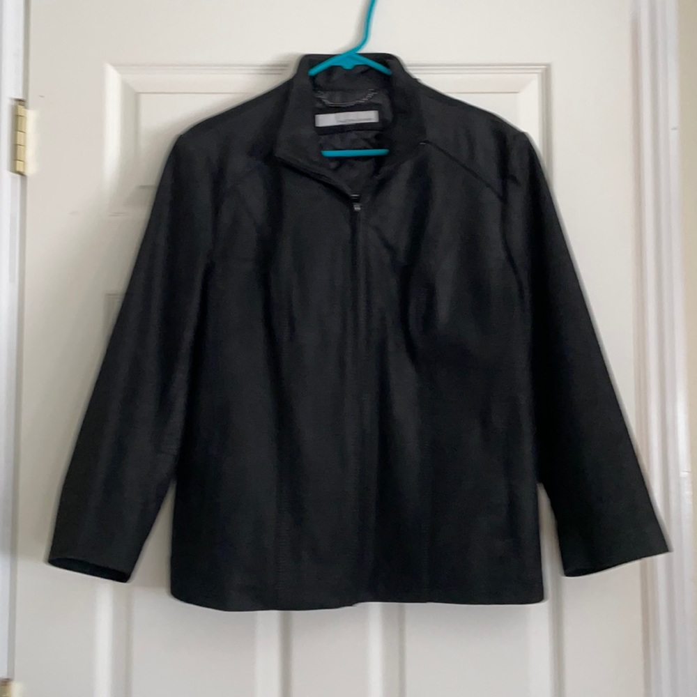 Black Leather with Black top stitch.